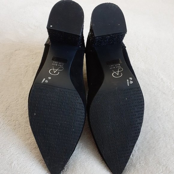 Adrianna Papell Women's Size 8.5 Honey Pump Black Suede Point Toe Glitter Boots - Picture 6 of 11